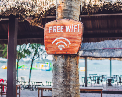 Social WiFi marketing solutions 8 Technogital.ae Retargeting-captive-portal